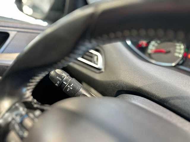 Peugeot 308 BlueHDi 100 S&S Active