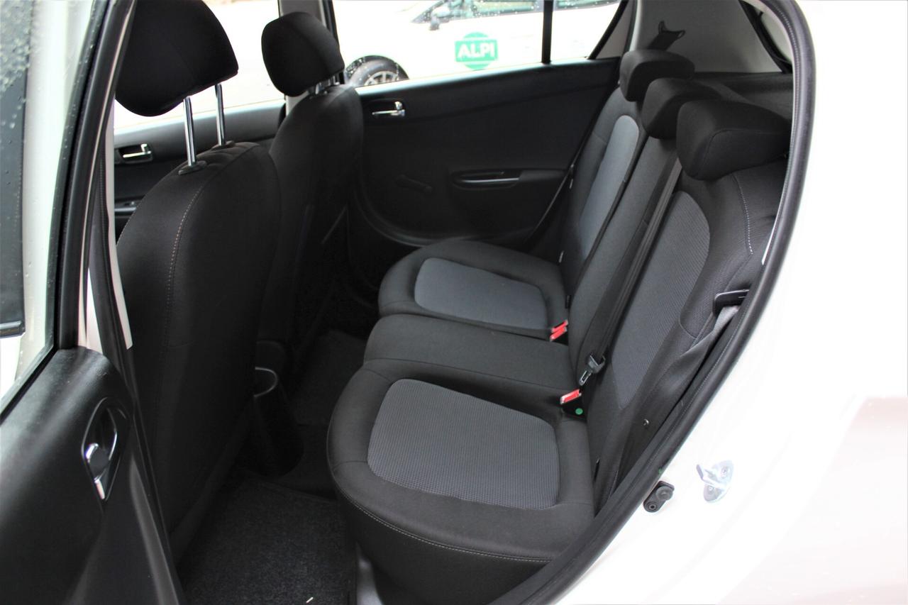 Hyundai i20 1.2 5p. Sound Edition Neopatentati