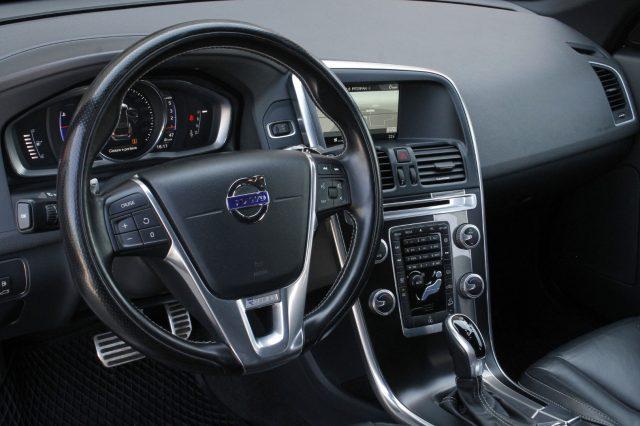 VOLVO XC60 D4 Awd Geartronic R-design Unicoprop. Pelle