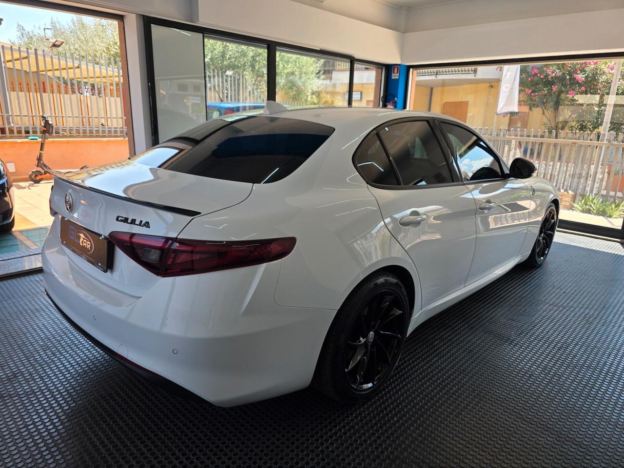 Alfa Romeo Giulia 2.2 Turbodiesel 210 CV AT8 Super