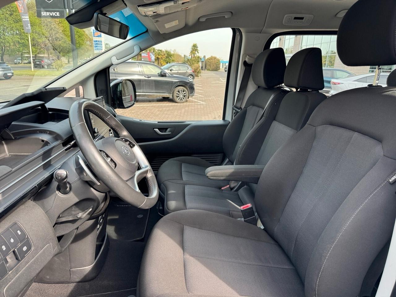 Hyundai Staria 2.2 2WD 9 posti Wagon