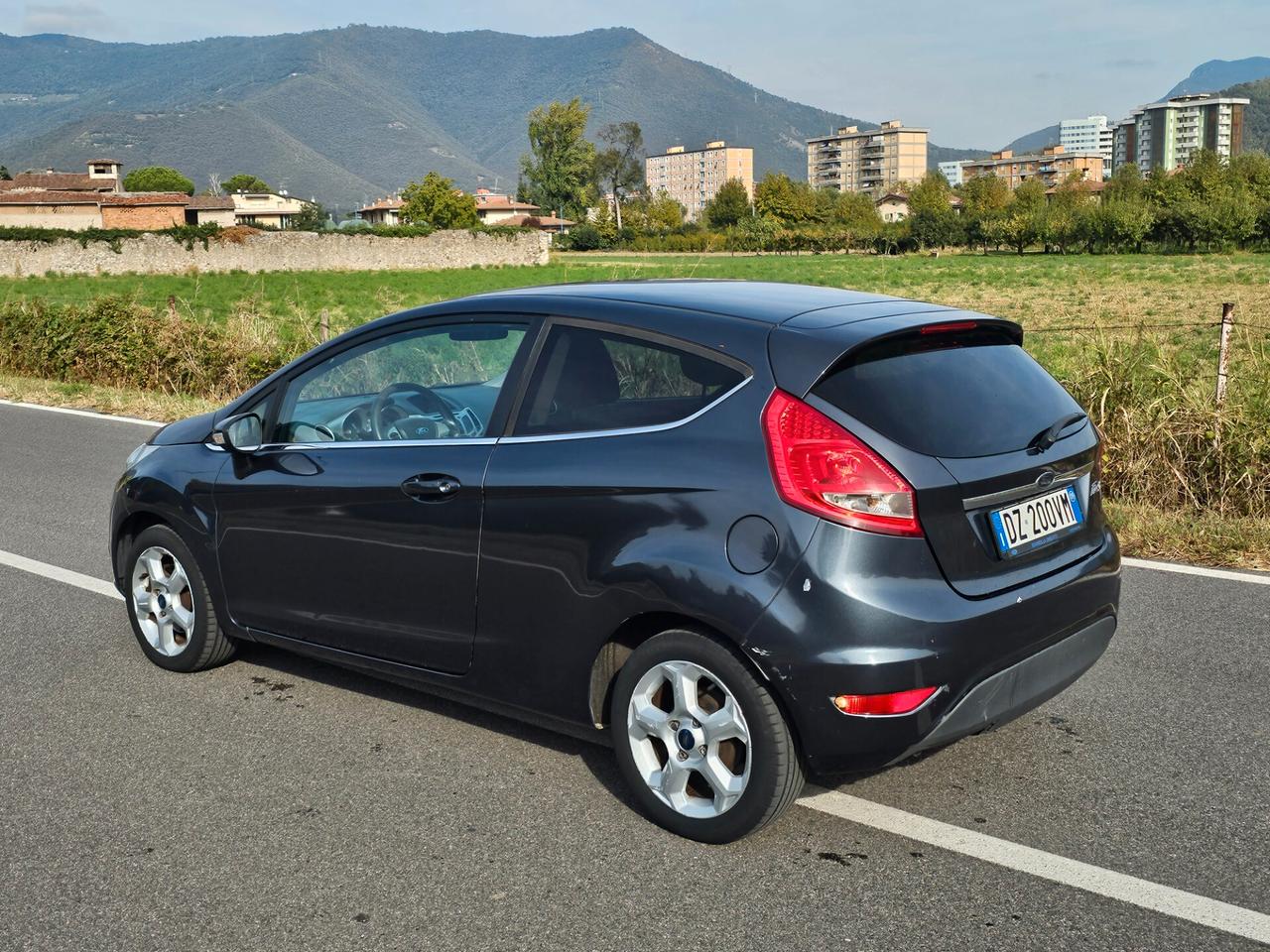 FORD FIESTA 1.4 GPL TITANIUM "OK PER NEOPATENTATI"