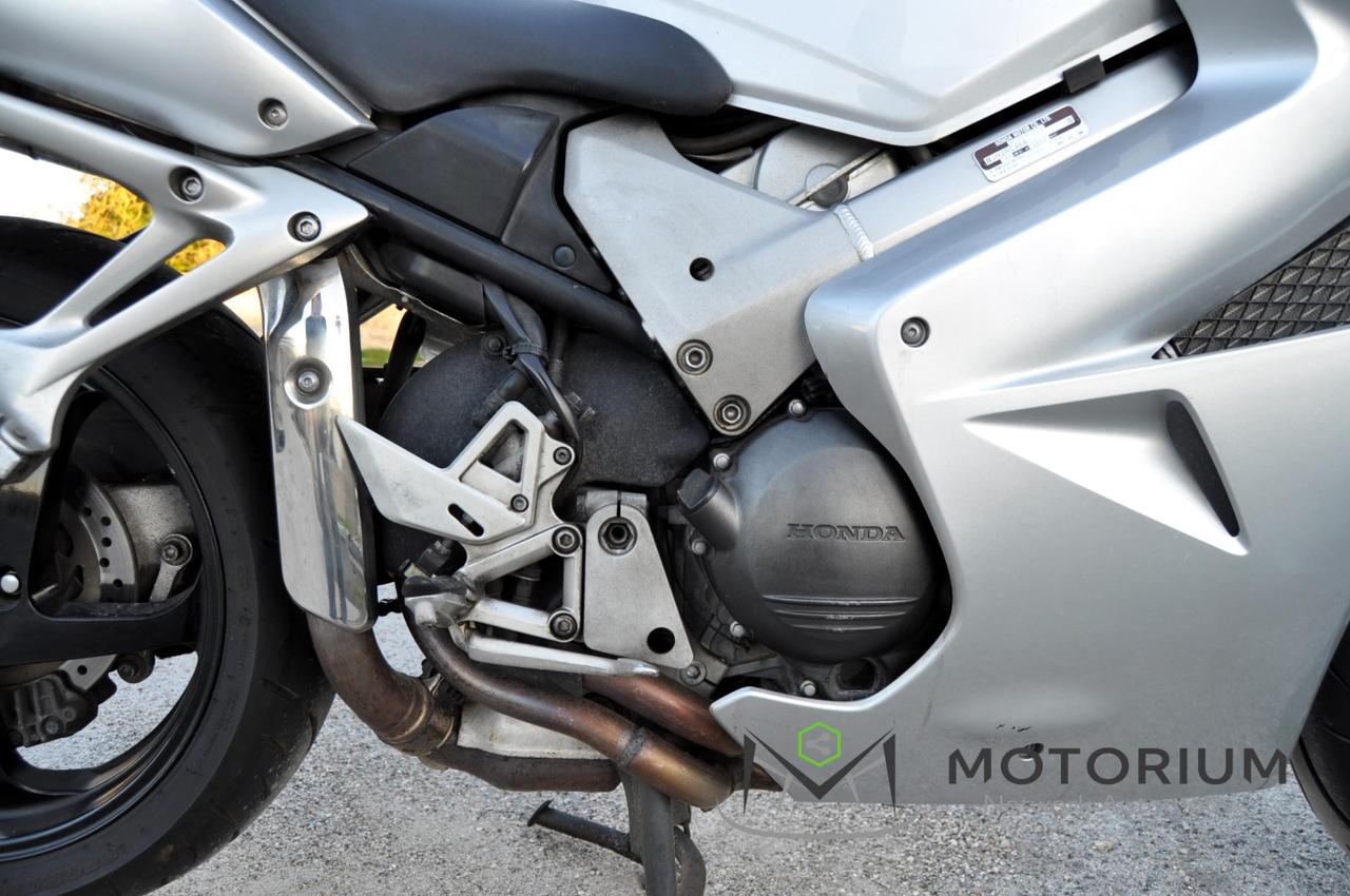 Honda VFR 800 V4 V Tech 2003