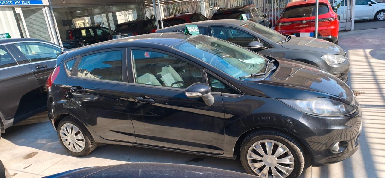 Golf 7 più Ford Fiesta per commercianti