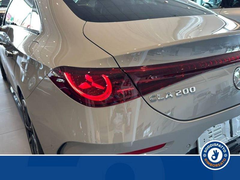 Mercedes-Benz CLA 200 Automatic 4Matic Coupé AMG Line Premium