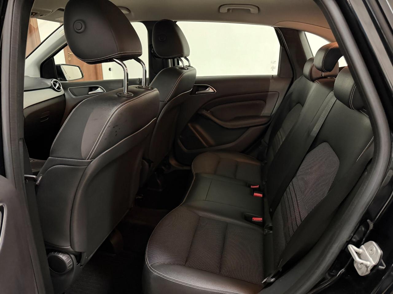 Mercedes-benz B 180 CDI Automatic Premium OK NEOPATENTATI EURO 6