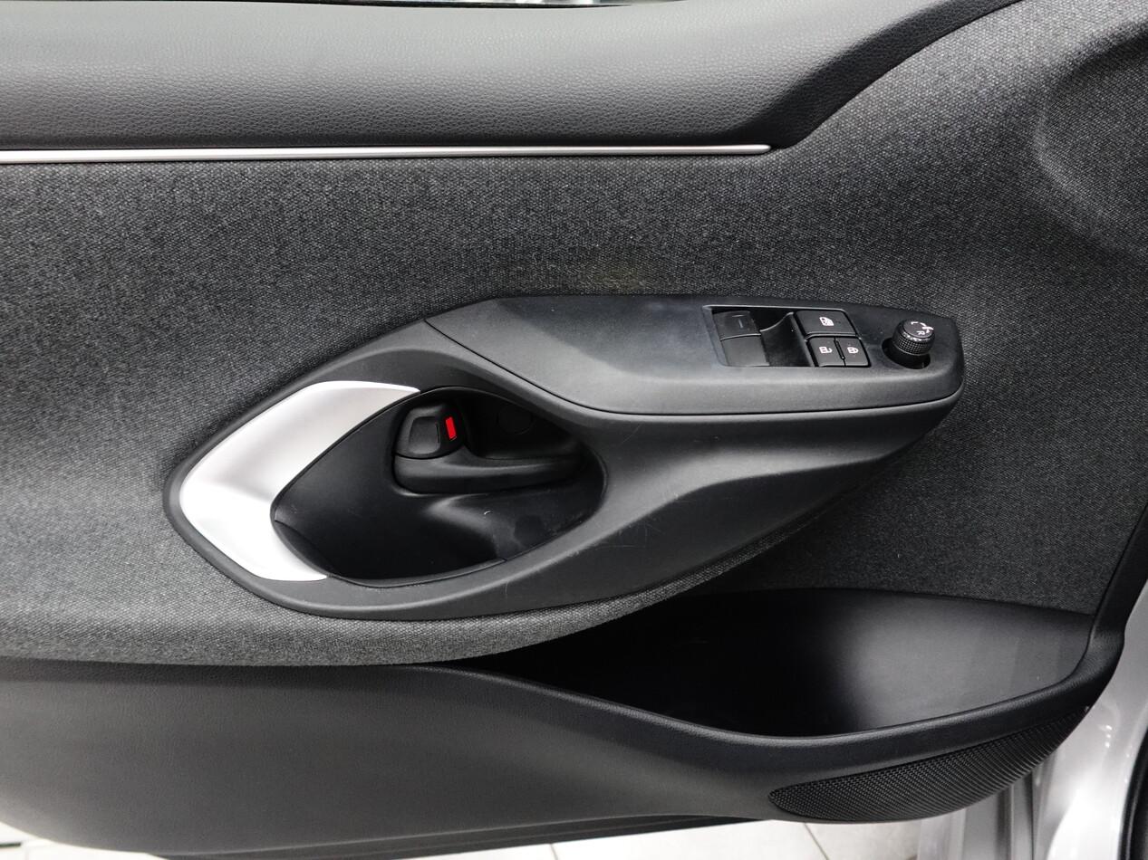 Toyota Yaris 1.5 E-CVT HYBRID 116 CV BUSINESS