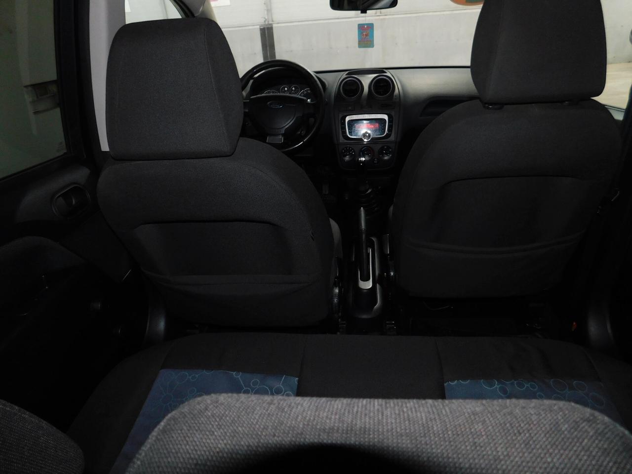 Ford Fiesta 1.4 TDCi 5p. Ghia