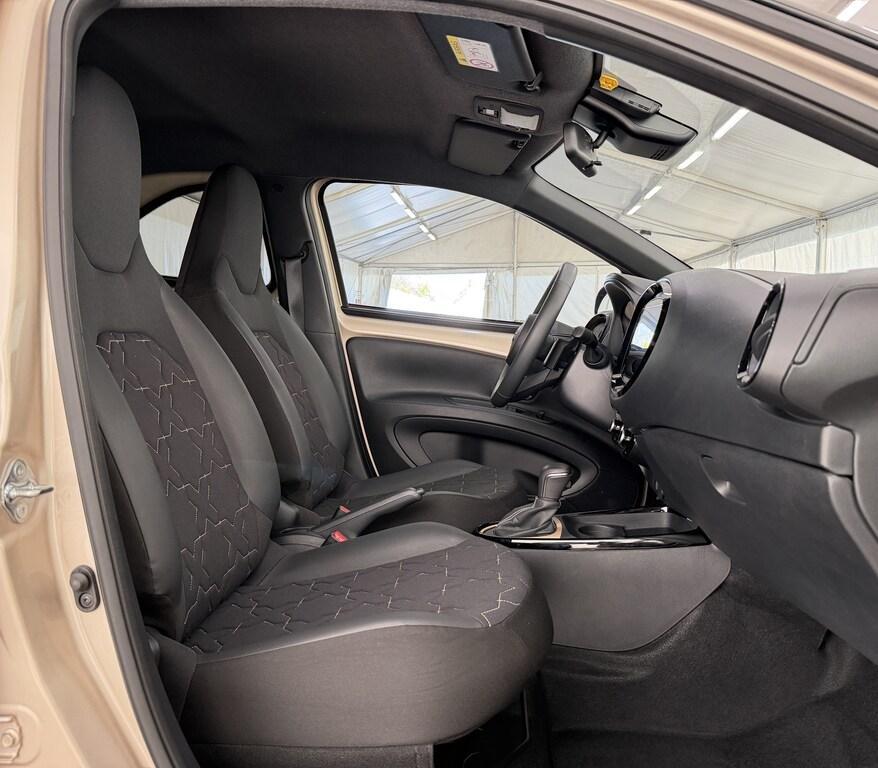 Toyota Aygo X 1.0 Lounge S-CVT