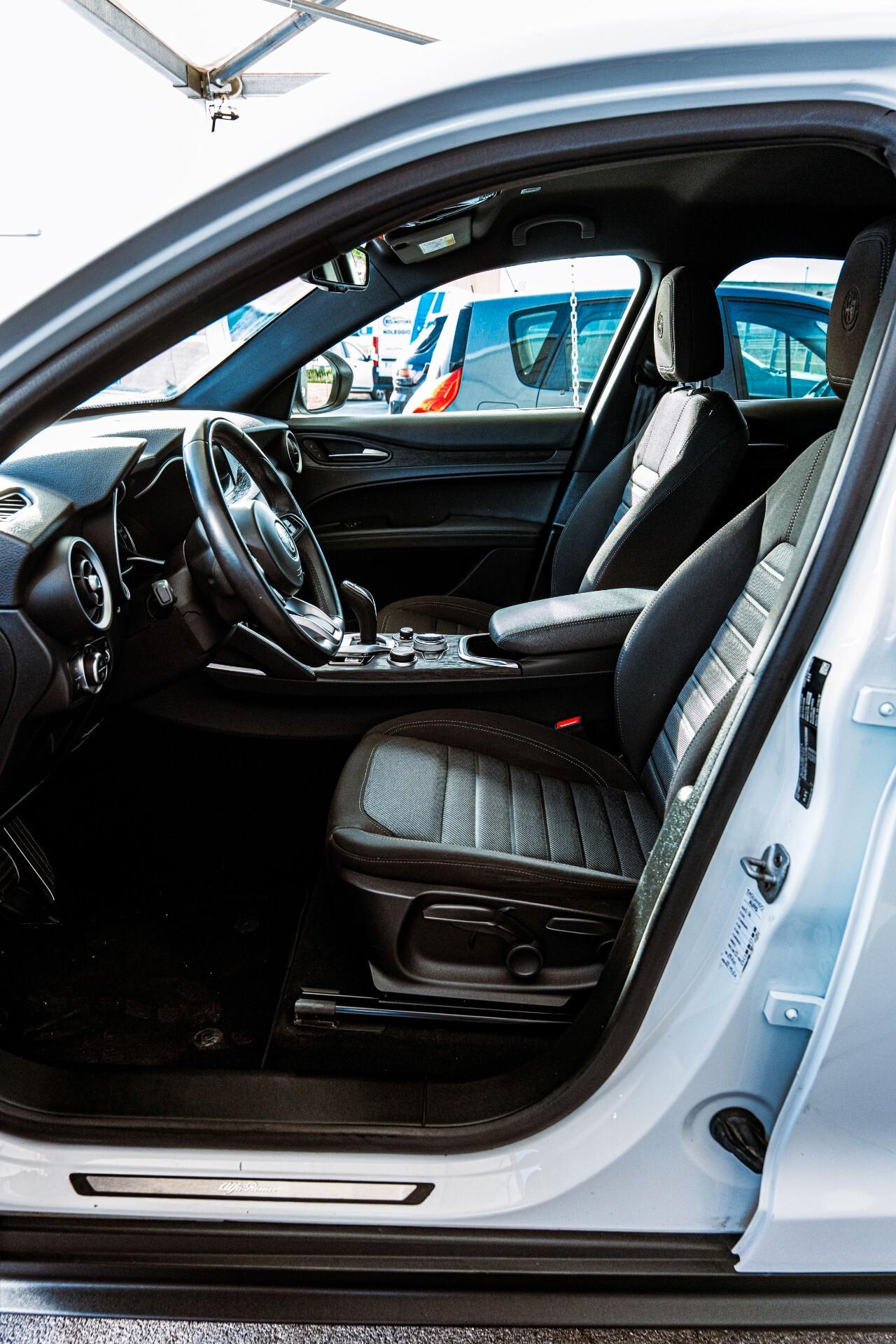 Alfa Romeo Stelvio 2.2 Turbodiesel 190 CV AT8 Q4 - solo 65000km