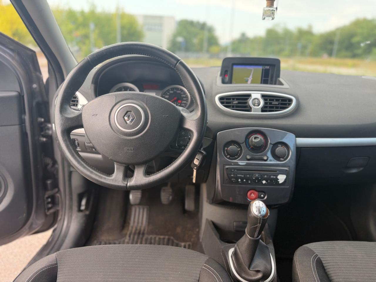 Renault Clio 1.2 16V 5 porte*Neopatentati*