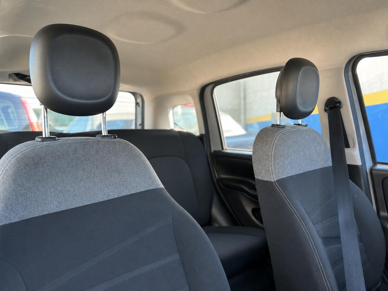 FIAT Panda III 2021 - Panda 1.0 firefly hybrid City Life s&s 70cv