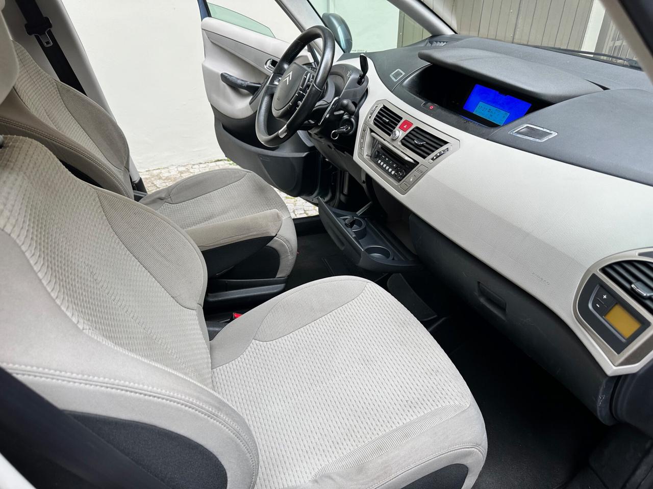 Citroen C4 Grand Picasso 1.6 HDi * 7 POSTI *