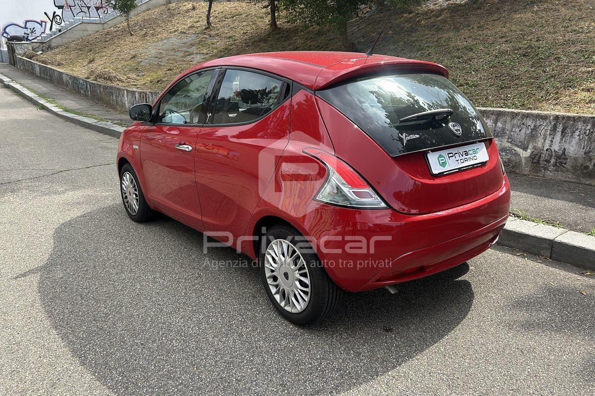 LANCIA Ypsilon 1.2 69 CV 5 porte Silver