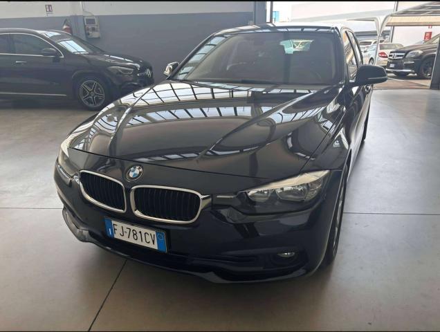 BMW 318 Serie 3 F31 2015 Touring 318d Touring Business Advantage auto