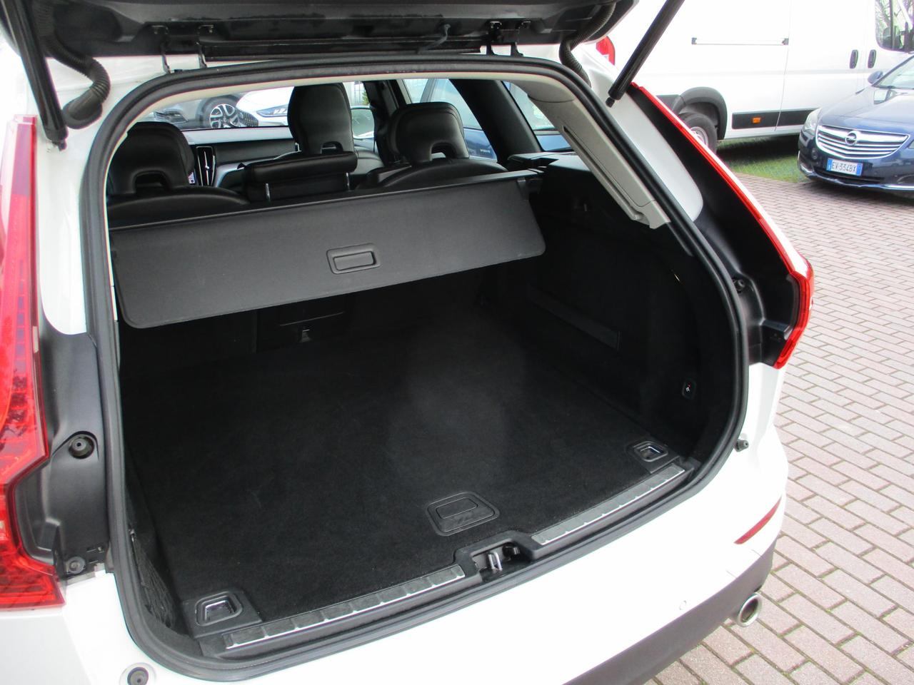 Volvo XC60 2.0 t5 Business geartronic GANCIO