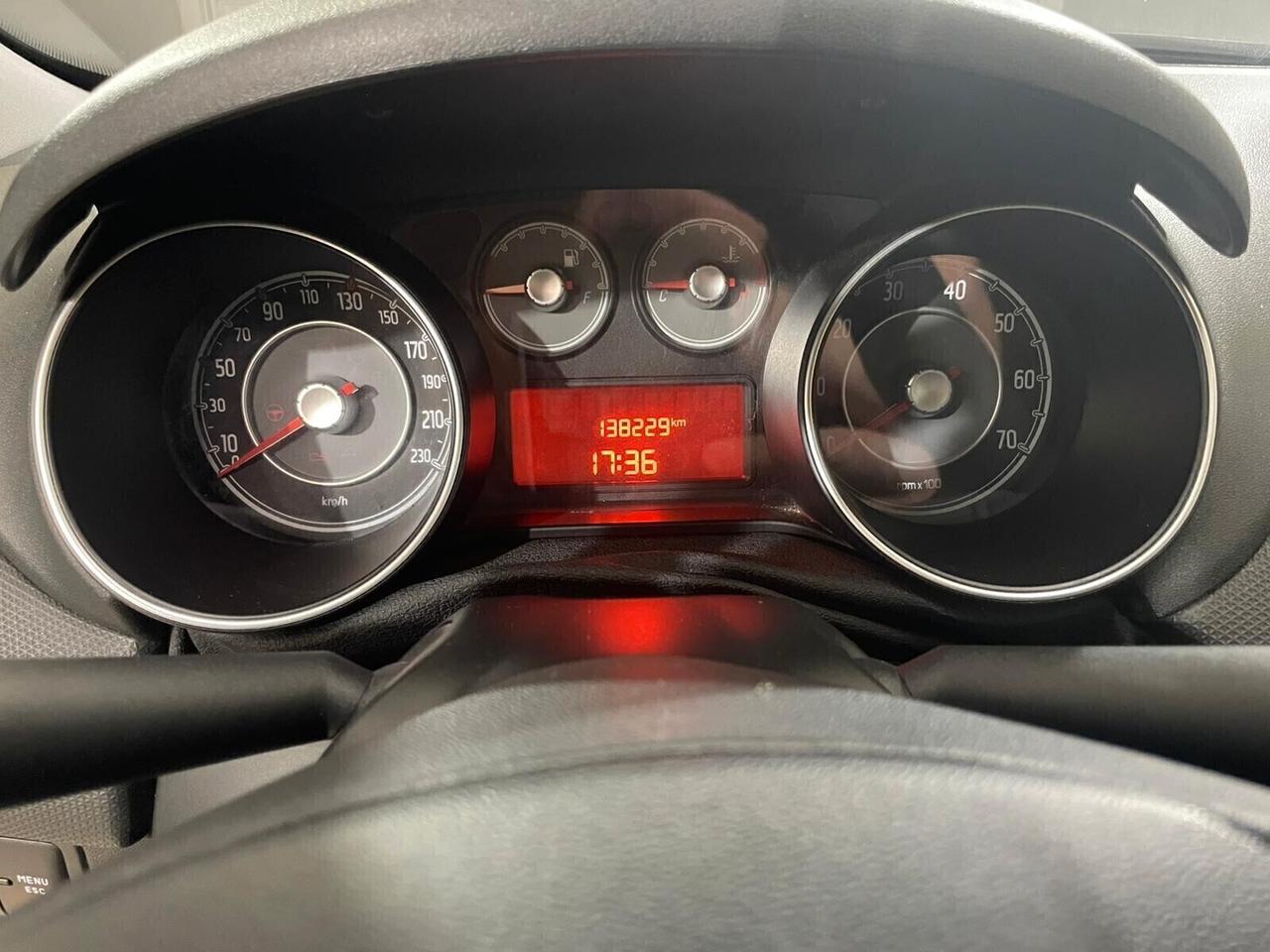 Fiat Punto 1.4 8V 5 porte Natural Power Virgin Radio