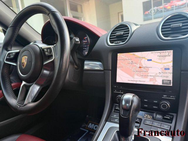 PORSCHE 718 Spyder 2.0 pdk