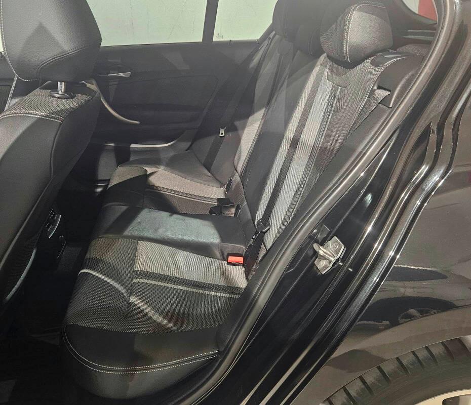 BMW Serie 1 118d Urban 5p auto