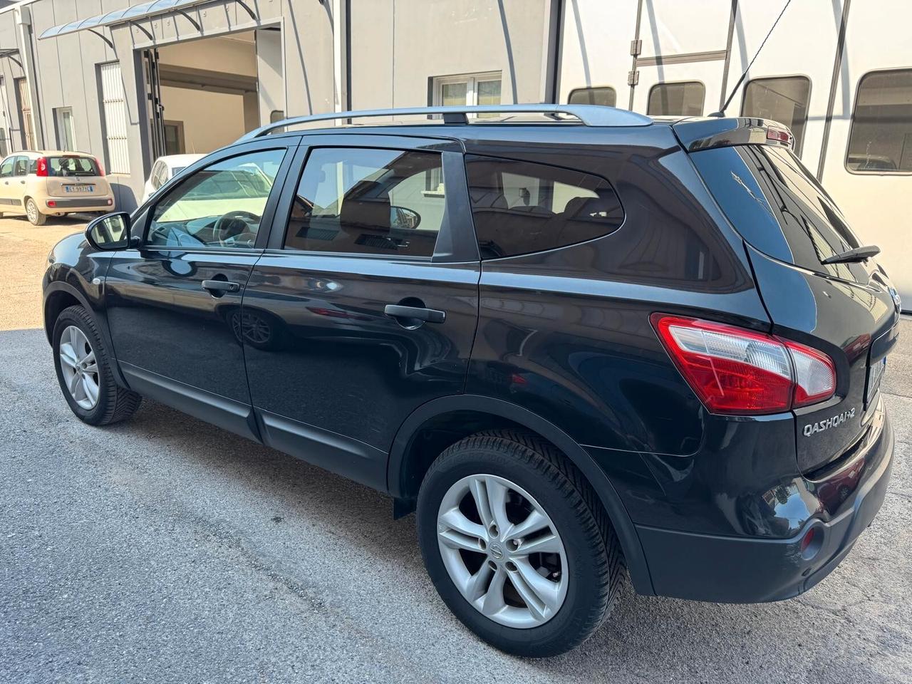 Nissan Qashqai 2 1.6 dCi DPF Tekna 4WD 7 POSTI EURO5