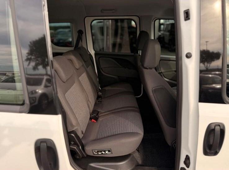 Fiat Doblò 1.4 T-Jet 16V Lounge AUTOVETTURA