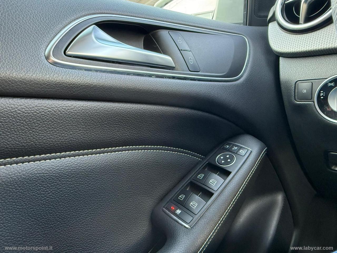 MERCEDES-BENZ B 180 CDI Automatic Premium