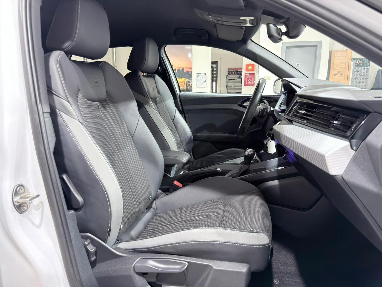 AUDI A1 SPB 40 2.0tfsi 200cv S-LINE S-TRONIC