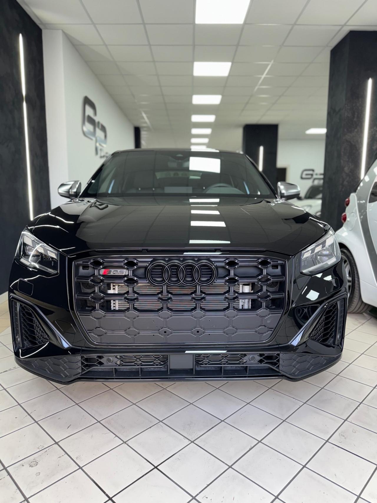 Audi Q2 SQ2 TFSI quattro S tronic sport attitude