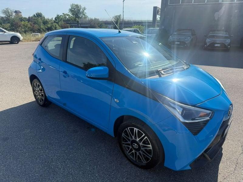 Toyota Aygo 1.0 VVT-i x-play