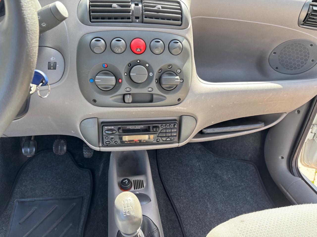Fiat 600 1.1 BENZINA 54 CV OK NEOPATENTATI