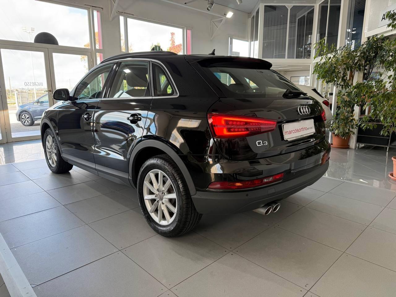 AUDI Q3 2.0 TDI 120 CV CAMBIO MANUALE MOD. BUSINESS