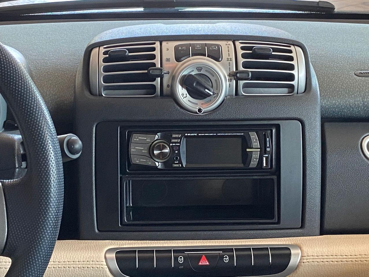 Smart ForTwo 1000 52 kW coupé passion