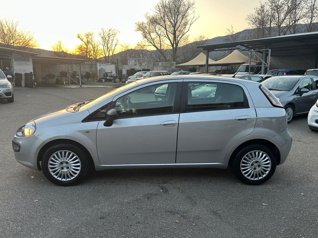 Fiat Punto Evo 1.3 mj 75 cv motore nuovo
