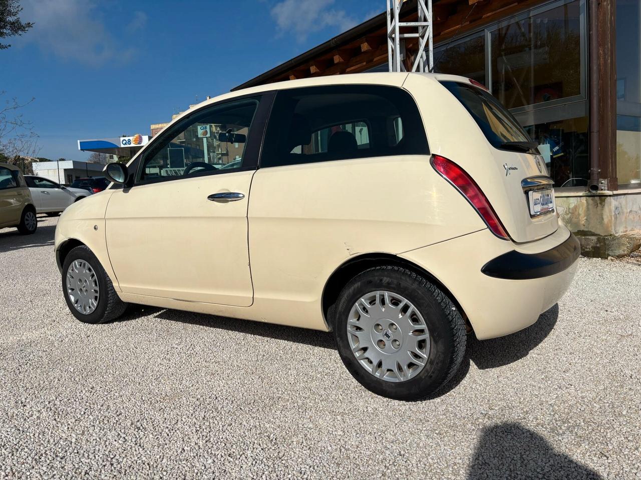 LANCIA YPSILON 1.2 B - 2006