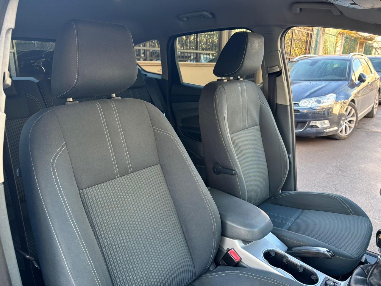 Ford C-Max 1.6 TDCi 115CV Titanium