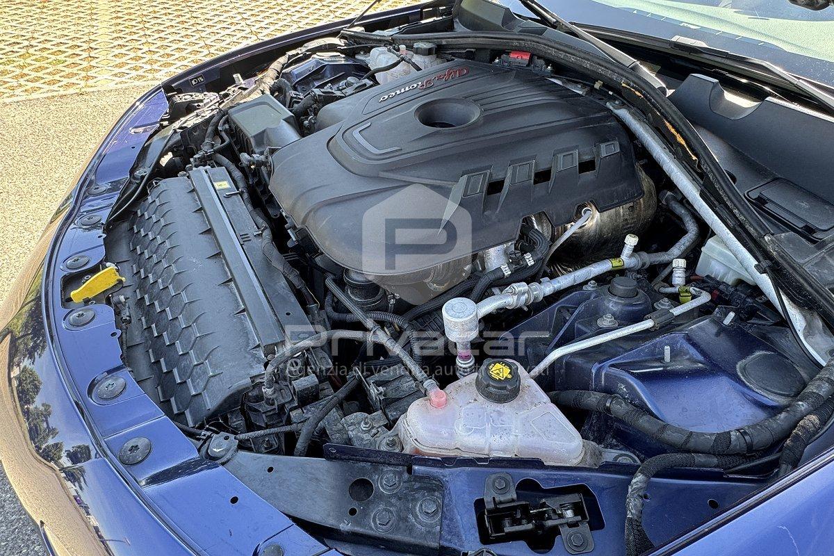 ALFA ROMEO Giulia 2.2 Turbodiesel 210 CV AT8 AWD Q4 Veloce