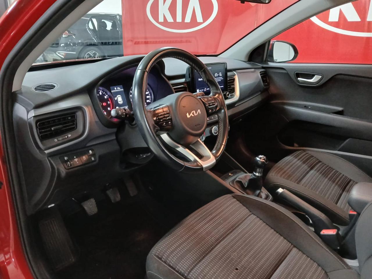 KIA Stonic - Stonic 1.2 dpi Style s/Design Pack 84cv