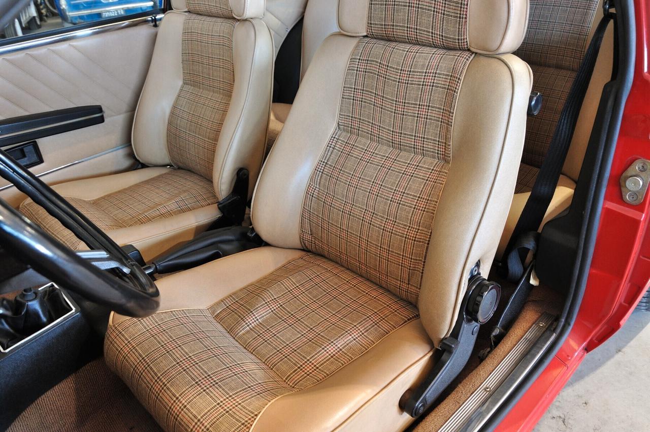 Alfa Romeo Alfetta Gt 1.6 ASI Rosso Alfa