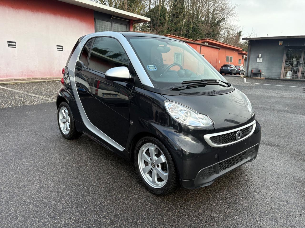 Smart ForTwo MHD coupé passion