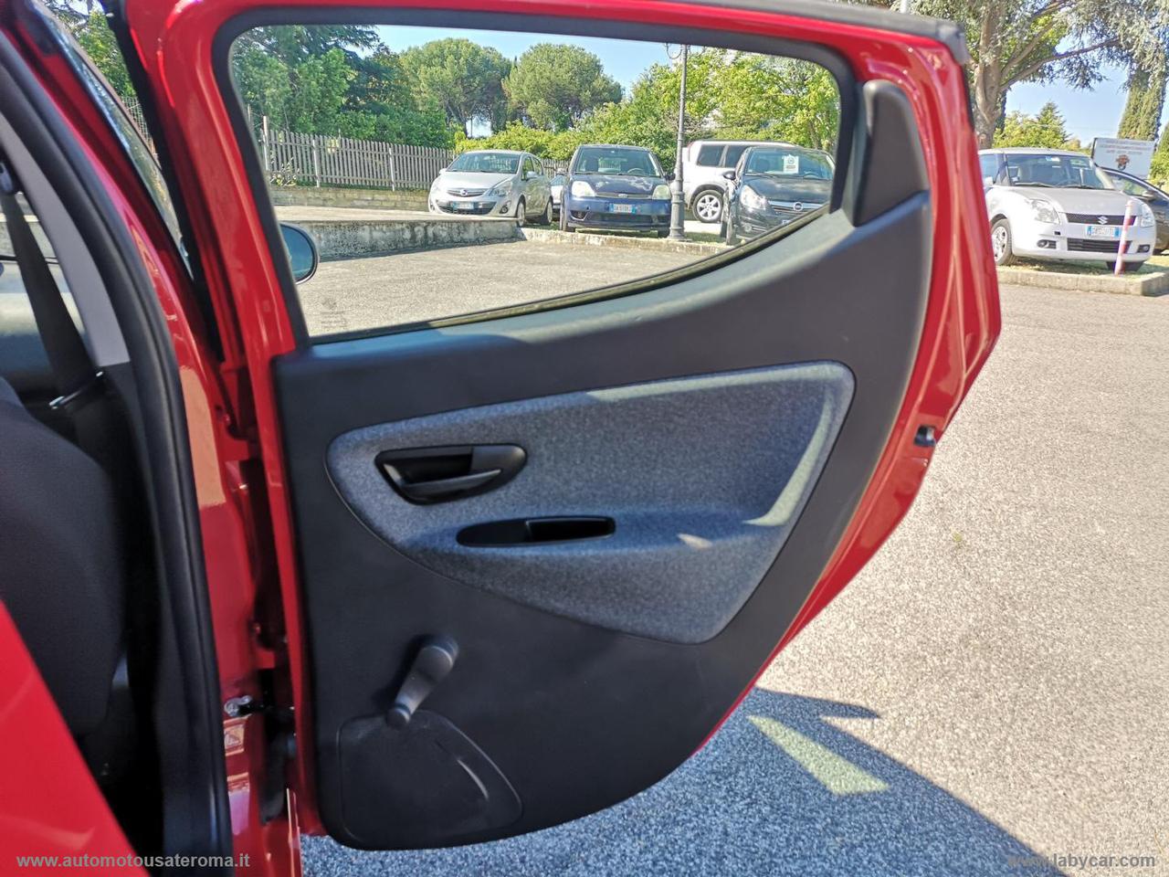 LANCIA Ypsilon 1.0 FireFly HYBDIR S&S ECOCHIC PROMO WEB