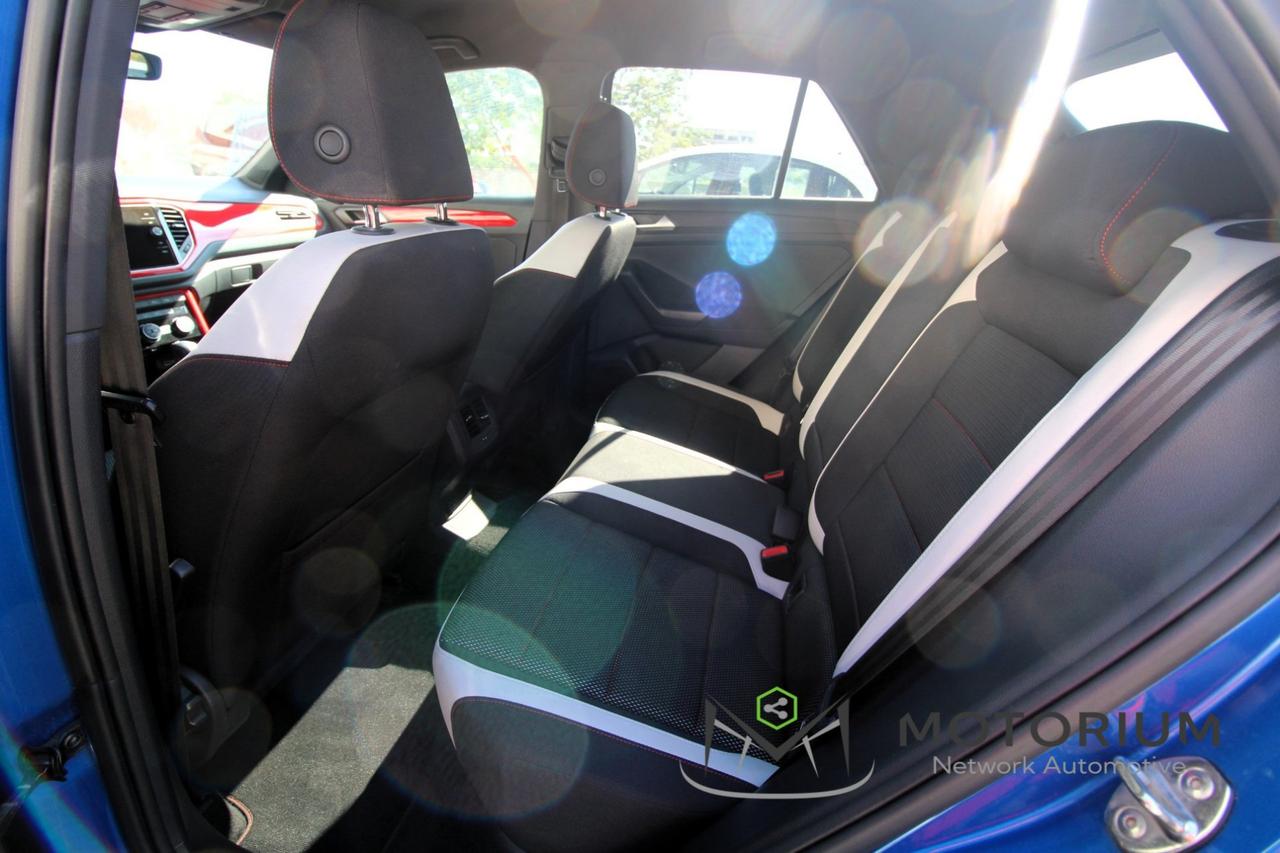 Volkswagen T ROC R LINE PLUS