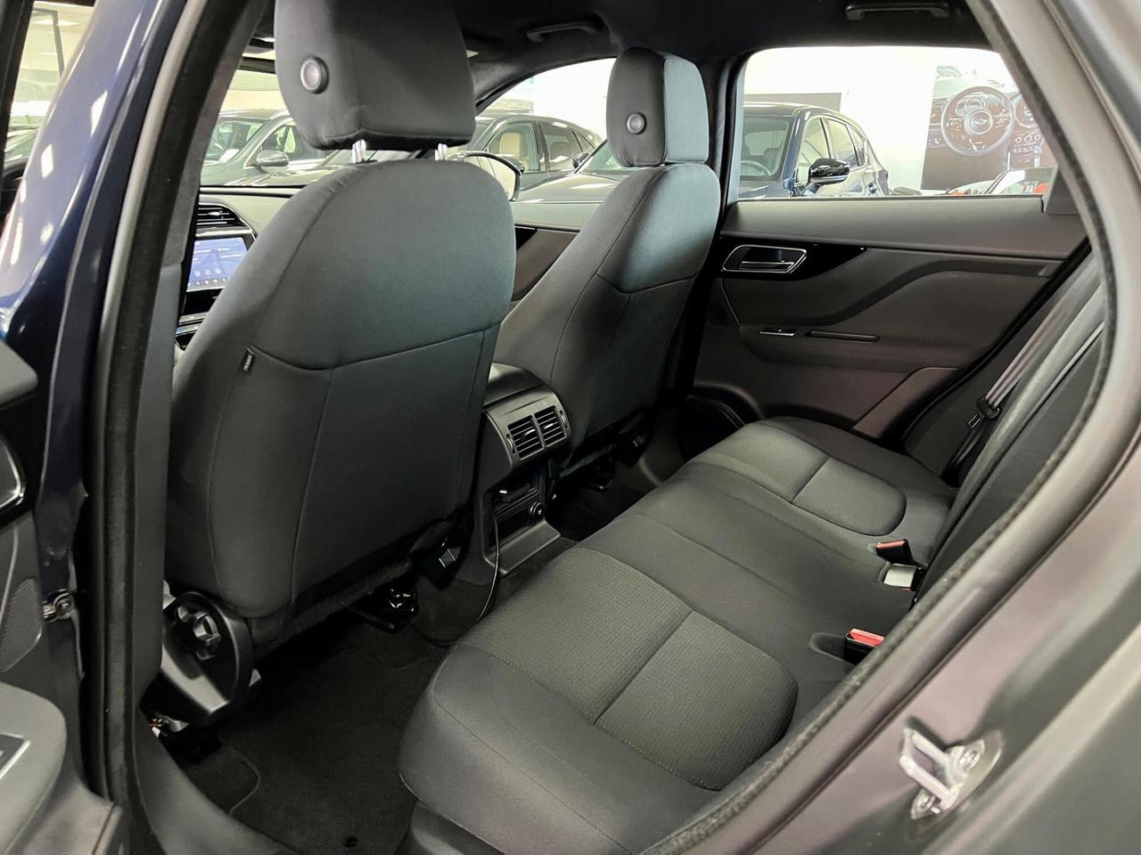 Jaguar F-Pace 2.0d i4 Pure 180cv auto