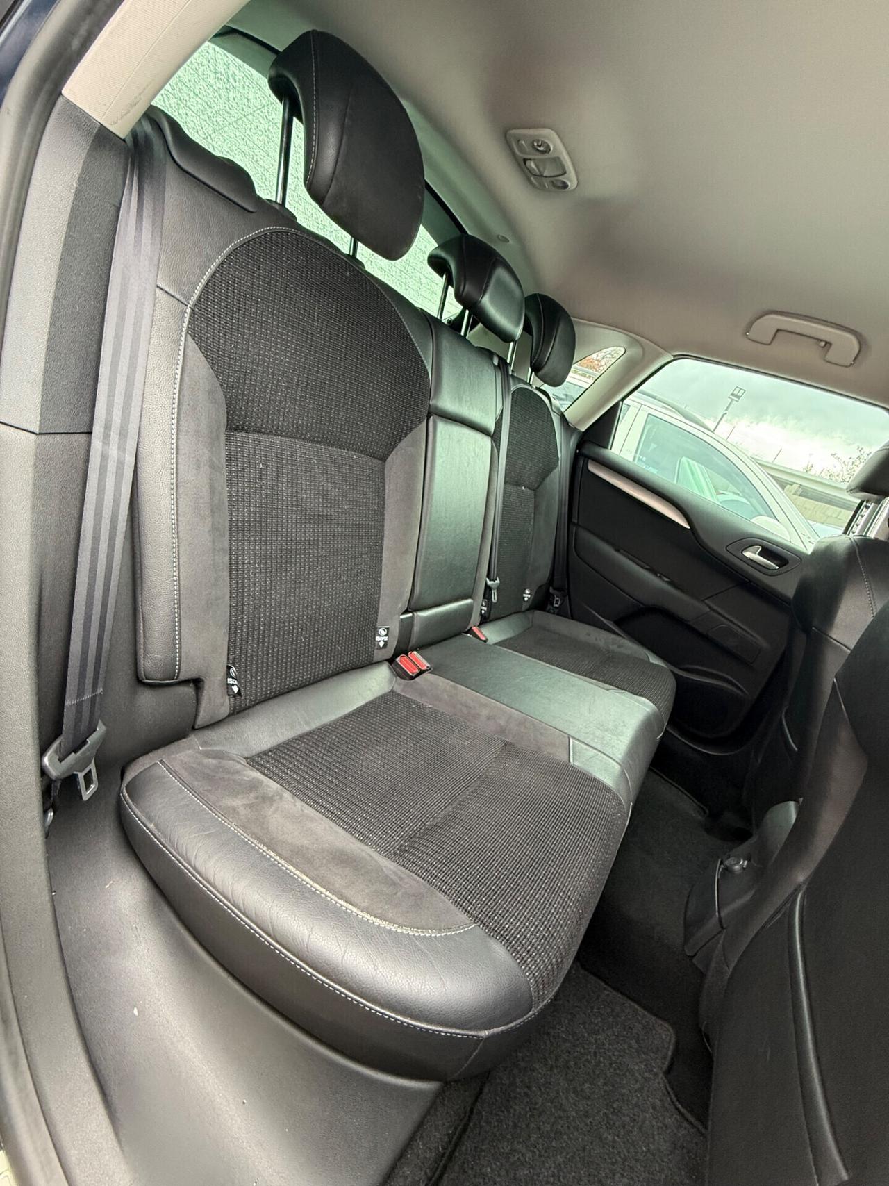 Citroen C4 1.6 e-HDi 110 airdream Exclusive,Climatronic,sensori di parcheggio,Pelle,ecc.