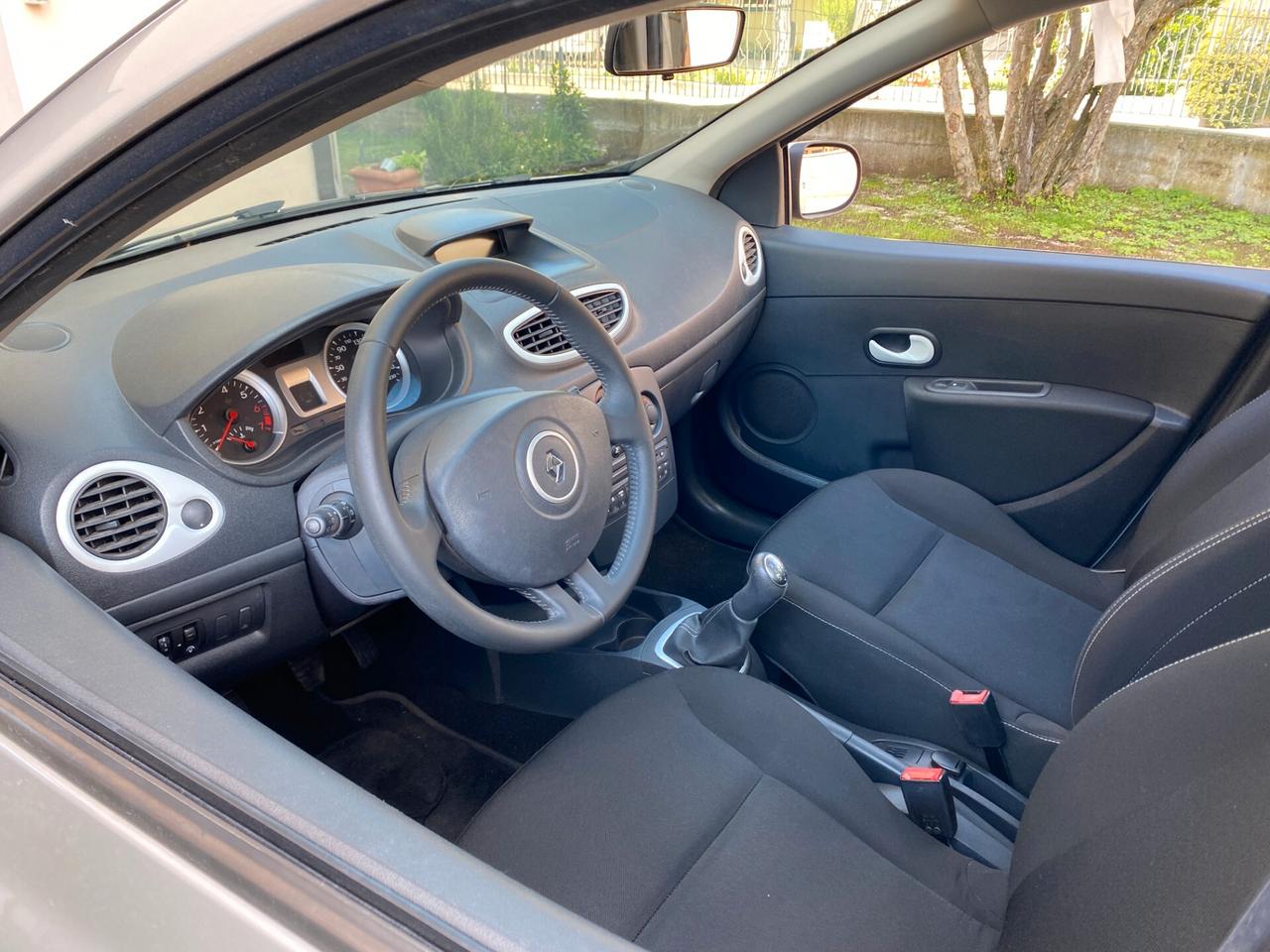 Renault Clio 1.2 16V 5 porte GPL Yahoo! - ok neopatentati