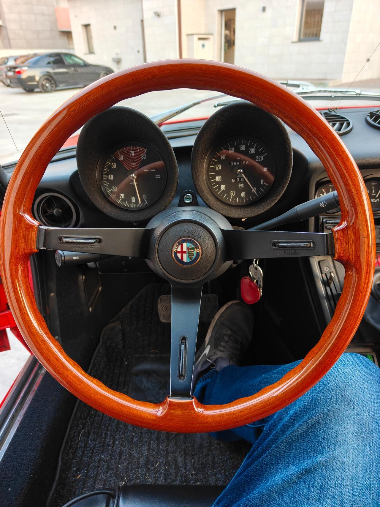 Alfa Romeo Spider Duetto 1.6