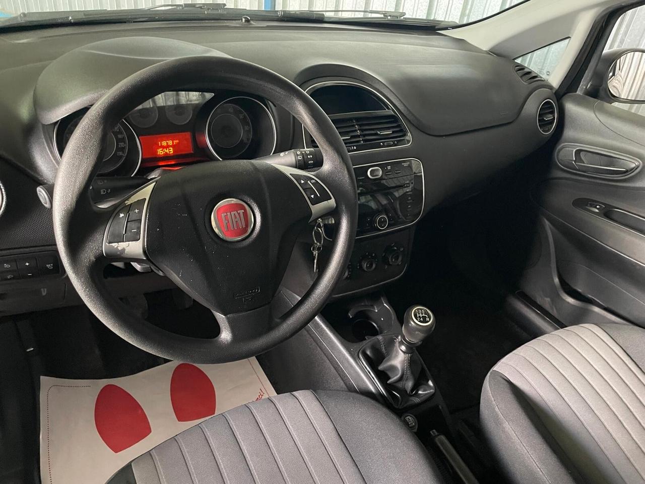 FIAT GRANDE PUNTO 1.2 NEOPATENTATI