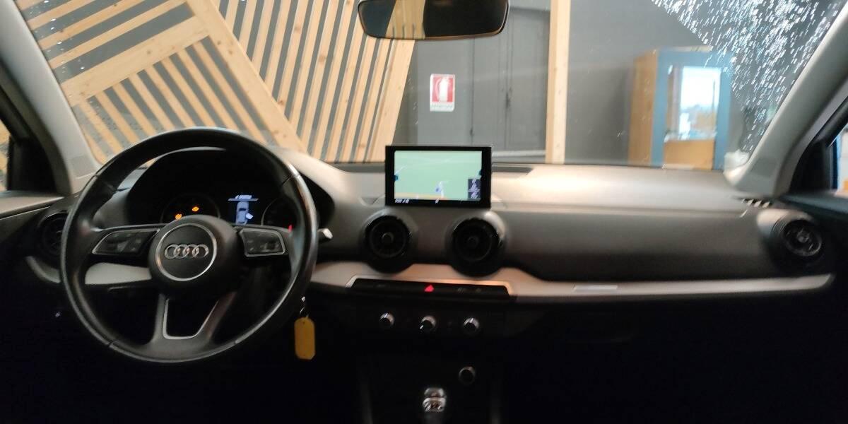 Audi Q2 1.6 tdi Business s-tronic