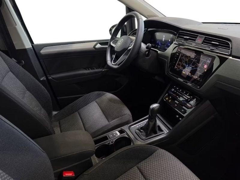 Volkswagen Touran 1.5 TSI DSG Comfortline Navi Pro Tetto Camera Led