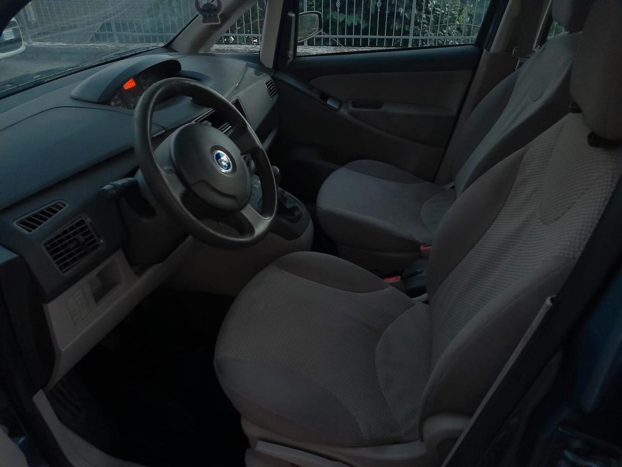 Fiat Idea 1.3 Multijet 16V Active
