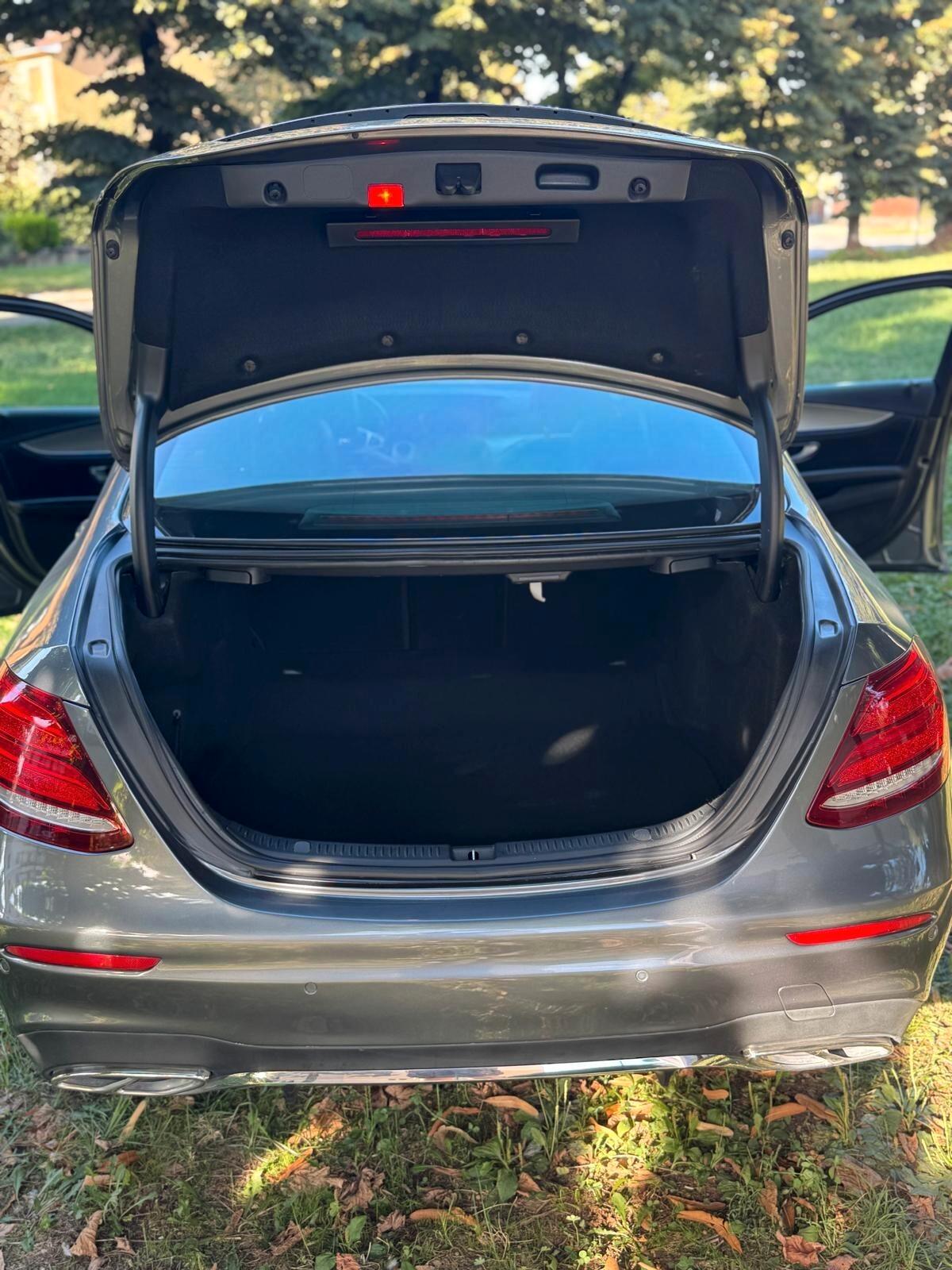 Mercedes-benz E 220 BlueTEC Premium